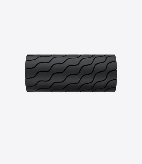 Theragun WaveRoller Smart Vibrating Foam Roller 4 Theragun WaveRoller Smart Vibrating Foam Roller - Image 2